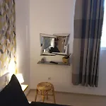 Apartment Art Atelier Geri With A Terrace, Free Parking & Wi-fi *
