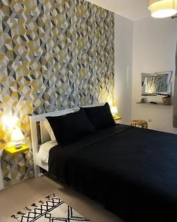 Daire Art Atelier Geri With A Terrace, Free Parking & Wi-fi Yukarı Cuma