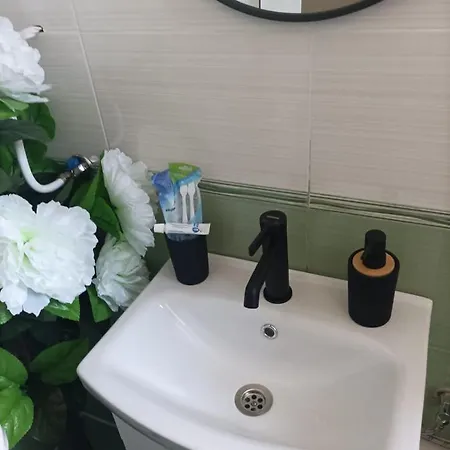 Daire Art Atelier Geri With A Terrace, Free Parking & Wi-fi Yukarı Cuma