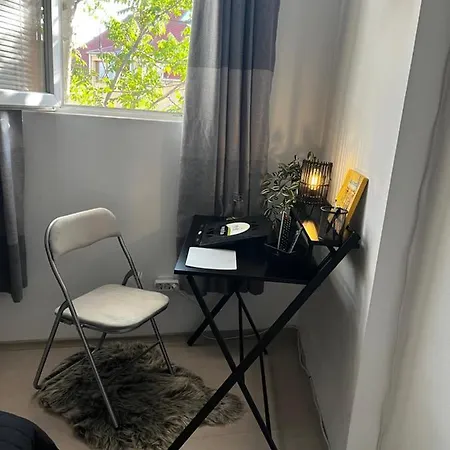 Art Atelier Geri With A Terrace, Free Parking & Wi-fi *